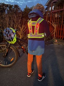 LuTuo LED Warnweste Fahrrad im Dunkeln getestet: Ultimative